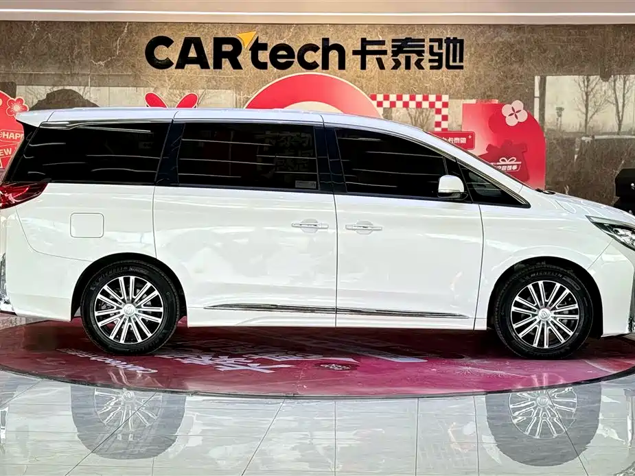 GAC Trumpchi GAC Trumpchi M8 2021 Lingxiu Series 390T Prestige Edition 2022 - thumbnail 4