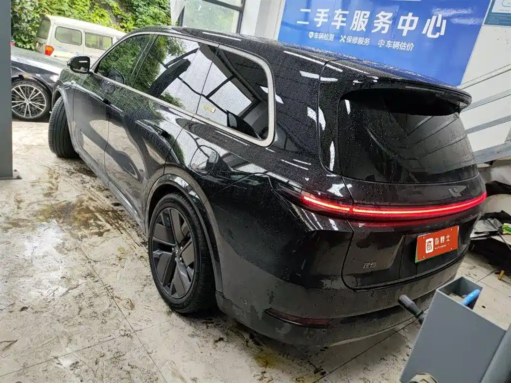 Li Auto Li L9 2025 Ultra Intelligent Upgrade Edition 2025 - thumbnail 2