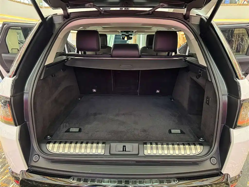 Land Rover 2020 Range Rover Sport 3.0 L6 HSE Dynamic 2020 - thumbnail 8