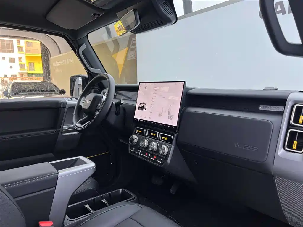 iCAR iCAR V23 2025 501 AWD Intelligent Driving Edition 2025 - thumbnail 18