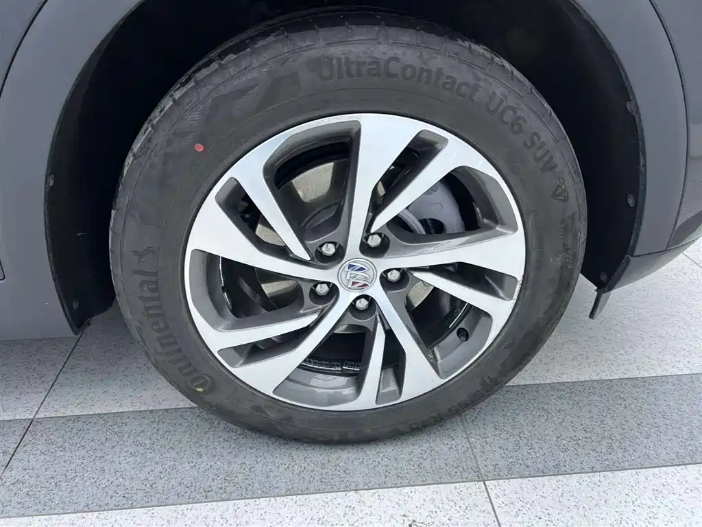 Buick Buick Envision S 2023 652T FWD Luxury 2024 - thumbnail 5
