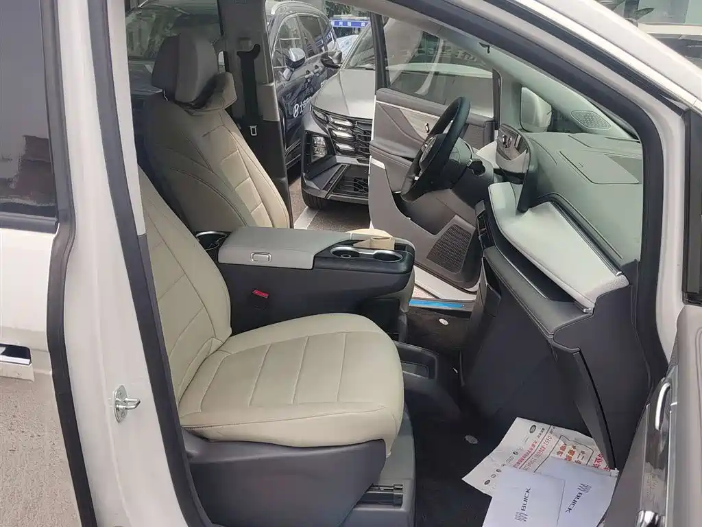 Buick Buick GL8 2025 Lu Zun Zhi Xiang Edition 2025 - thumbnail 6