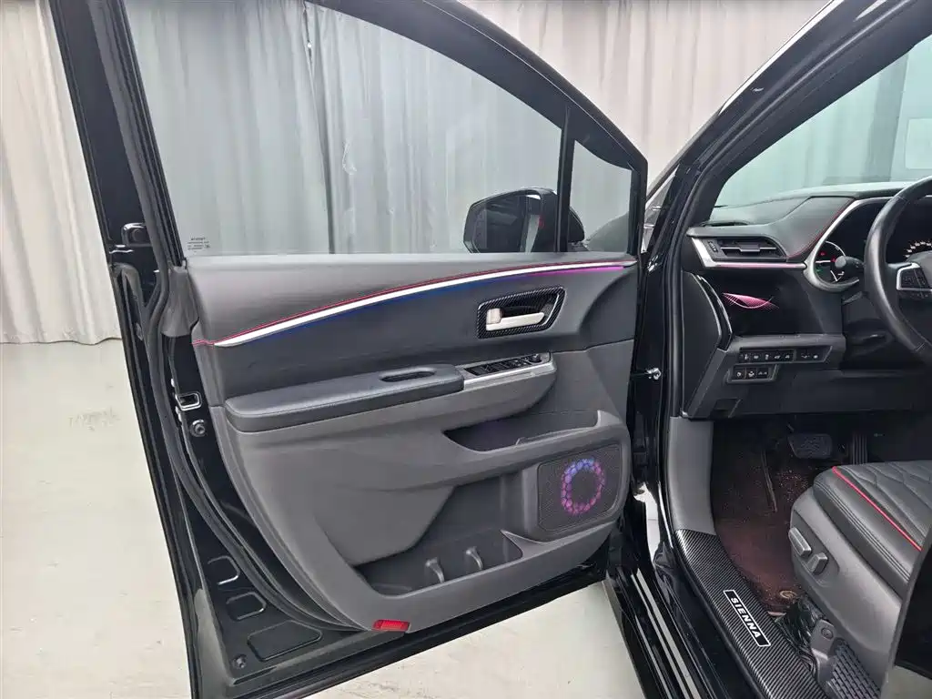 Toyota Toyota Sienna 2023 2.5L Hybrid Comfort Edition 2023 - thumbnail 11