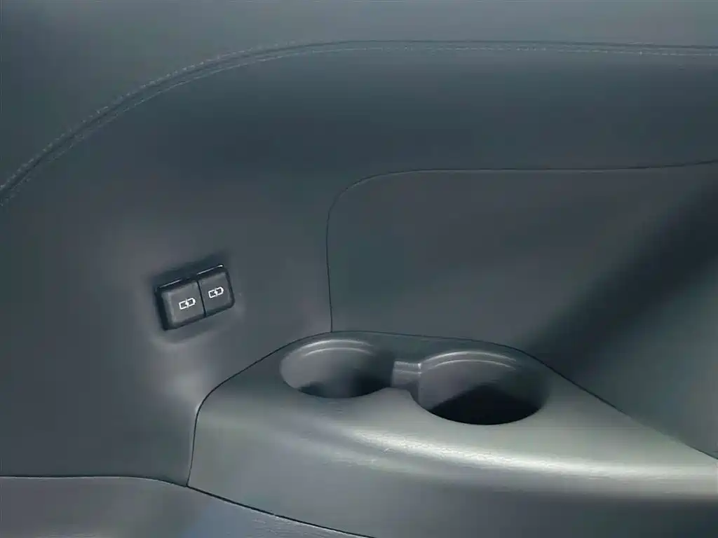 Toyota Toyota Sienna 2023 2.5L Hybrid Comfort Edition 2023 - thumbnail 27