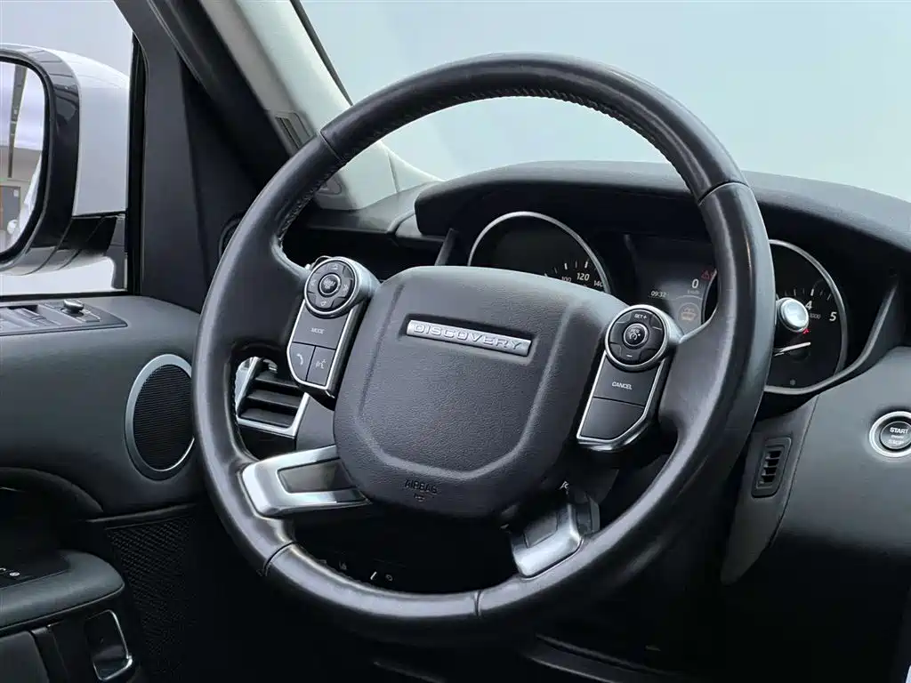 Land Rover Land Rover Discovery 2017 3.0 SC V6 SE 2018 - thumbnail 14
