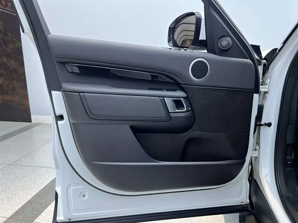 Land Rover Land Rover Discovery 2017 3.0 SC V6 SE 2018 - thumbnail 16