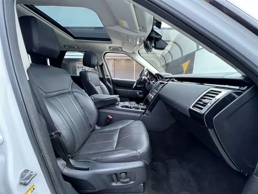 Land Rover Land Rover Discovery 2017 3.0 SC V6 SE 2018 - thumbnail 18
