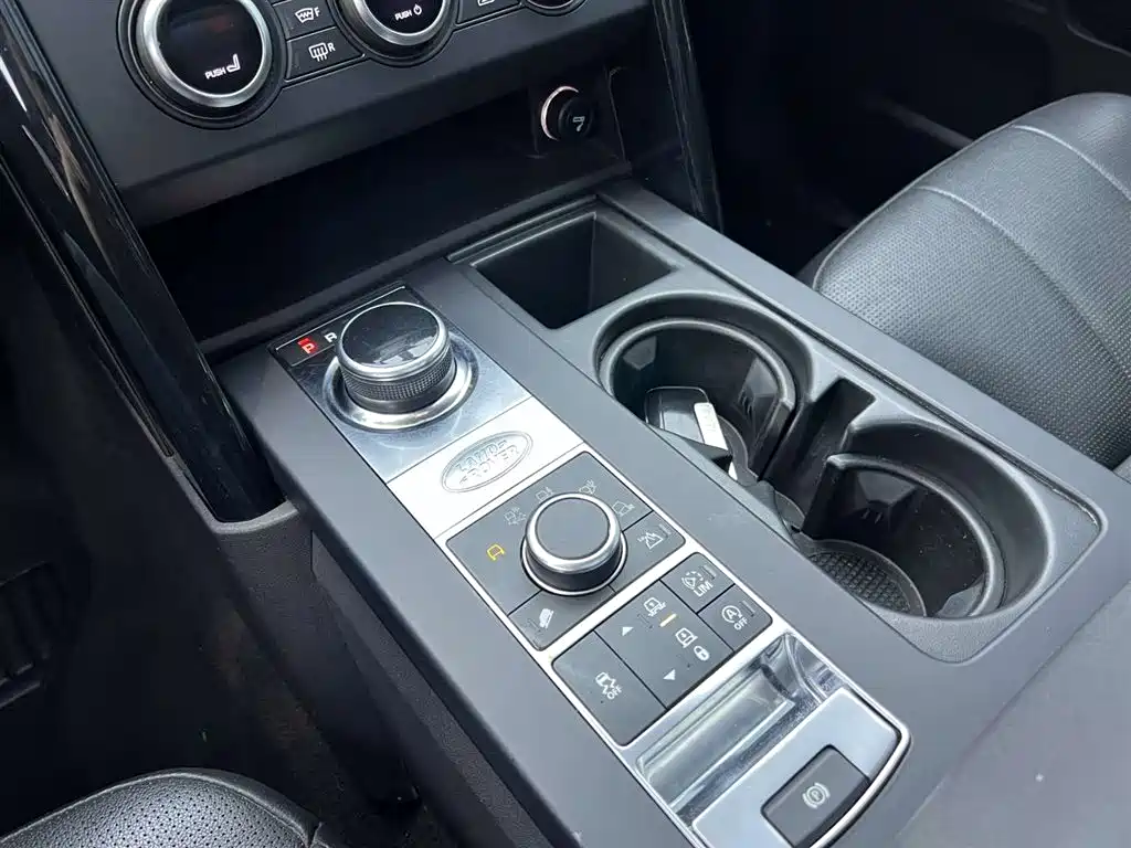 Land Rover Land Rover Discovery 2017 3.0 SC V6 SE 2018 - thumbnail 20