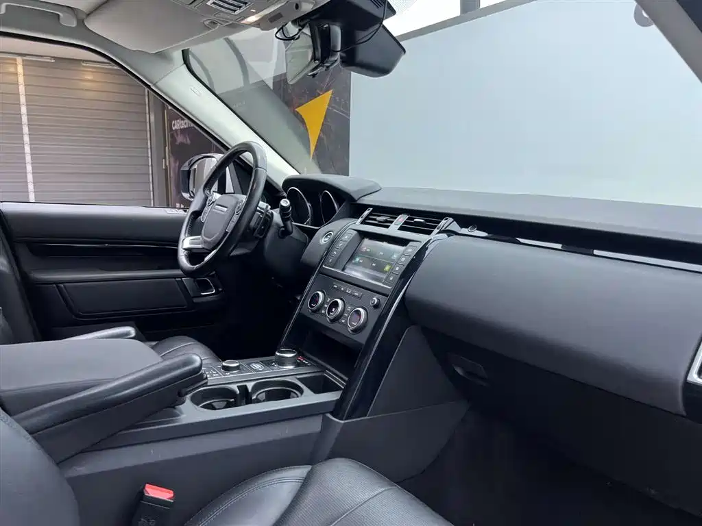Land Rover Land Rover Discovery 2017 3.0 SC V6 SE 2018 - thumbnail 22