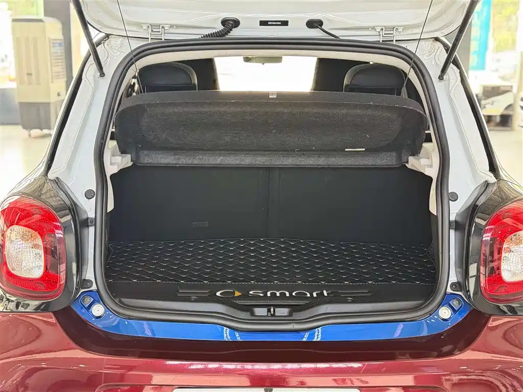 smart smart forfour 0.9T Pioneer Edition 2018 - thumbnail 10