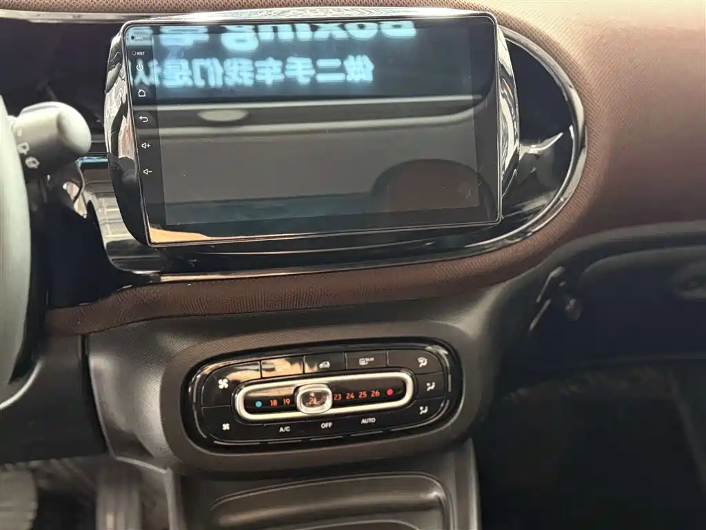 smart smart forfour 0.9T Pioneer Edition 2018 - thumbnail 22