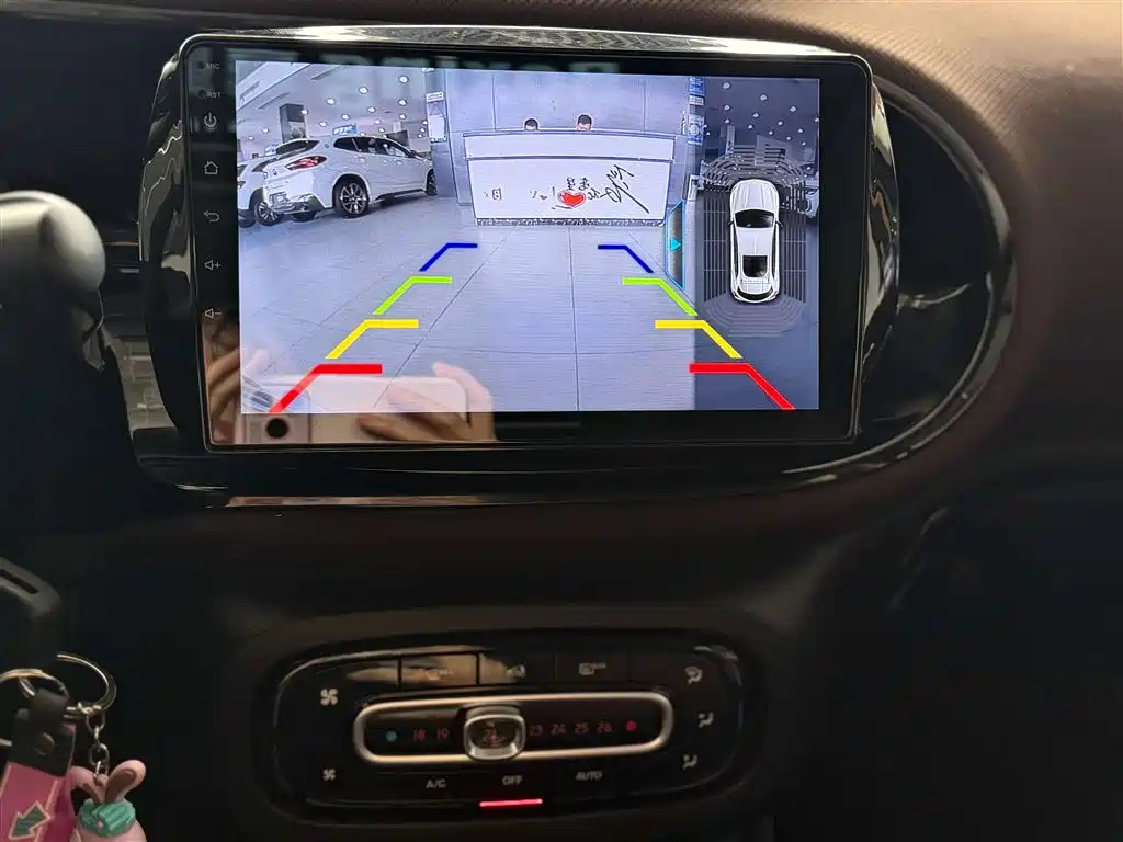 smart smart forfour 0.9T Pioneer Edition 2018 - thumbnail 29