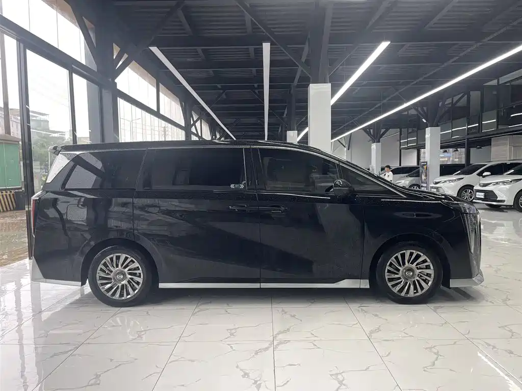GAC Trumpchi GAC Trumpchi M8 2023 Grandmaster Series Hybrid Yuzun Edition 2023 - thumbnail 4