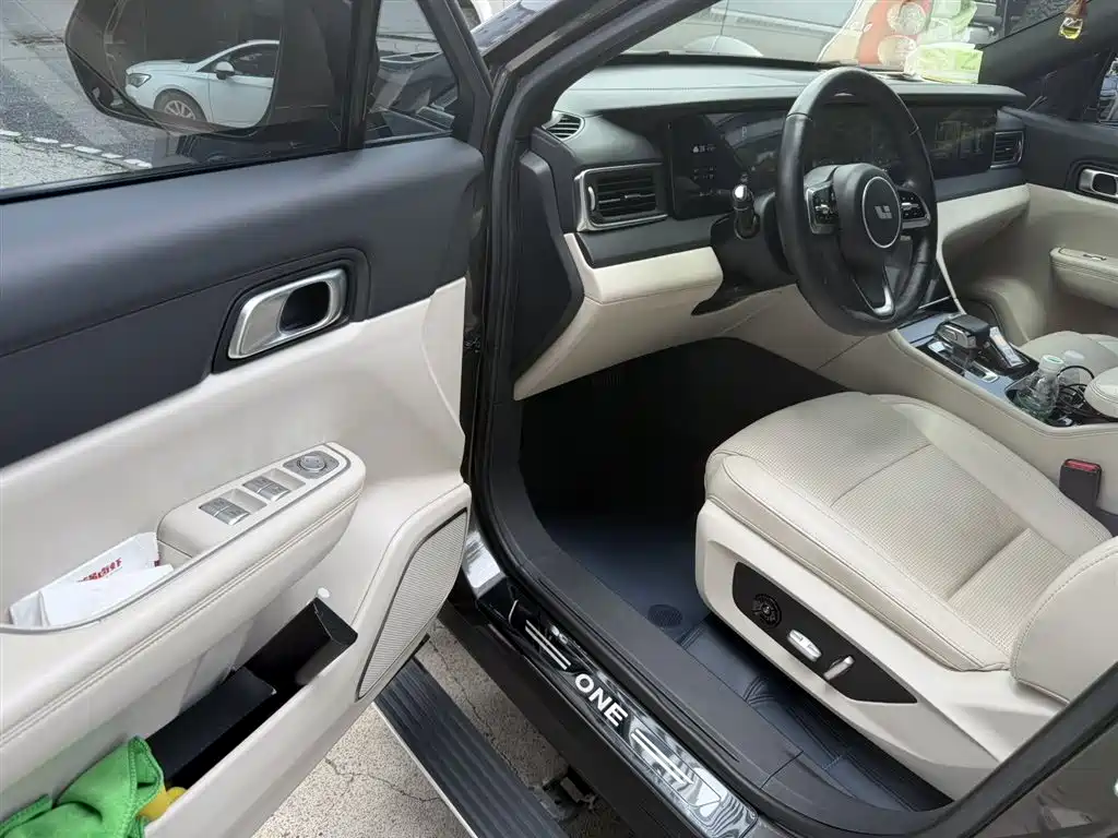 Li Auto Li Auto ONE 2021 EREV 6-Seater 2022 - thumbnail 3