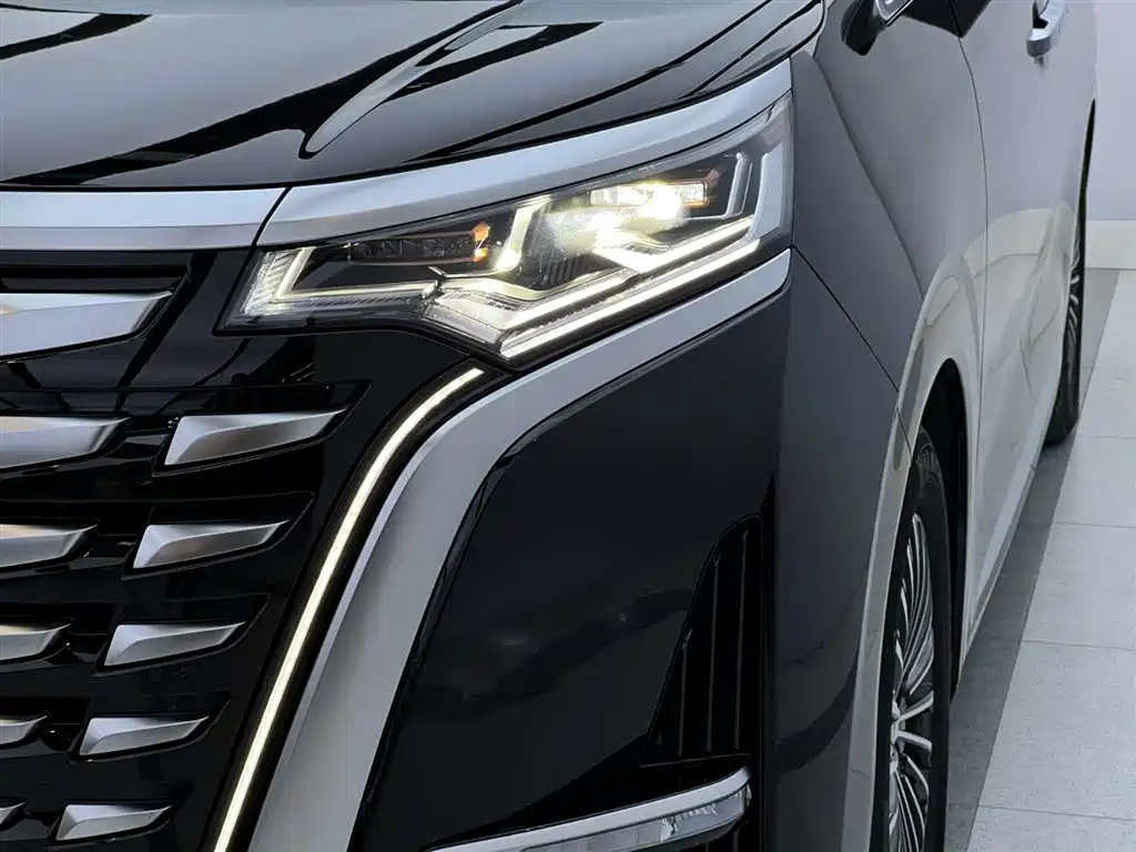 Denza Denza D9 2024 DM-i 980 AWD Zunjong Edition 2024 - thumbnail 6