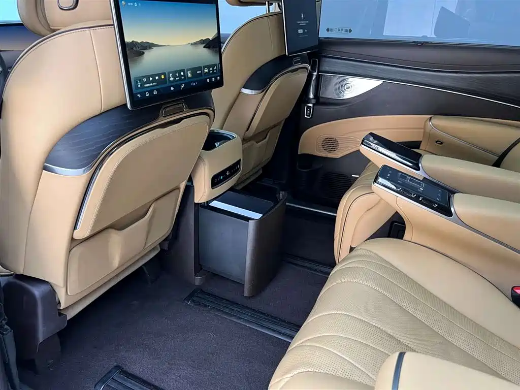 Denza Denza D9 2024 DM-i 980 AWD Zunjong Edition 2024 - thumbnail 19