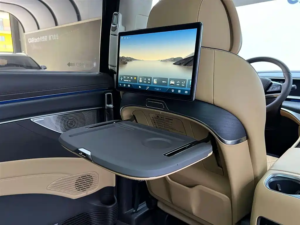 Denza Denza D9 2024 DM-i 980 AWD Zunjong Edition 2024 - thumbnail 28