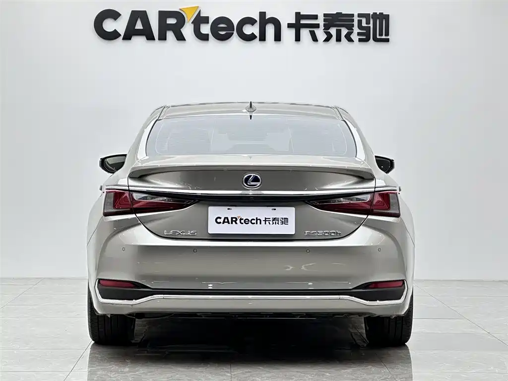 Lexus Lexus ES 300h Executive Edition 2021 - thumbnail 5