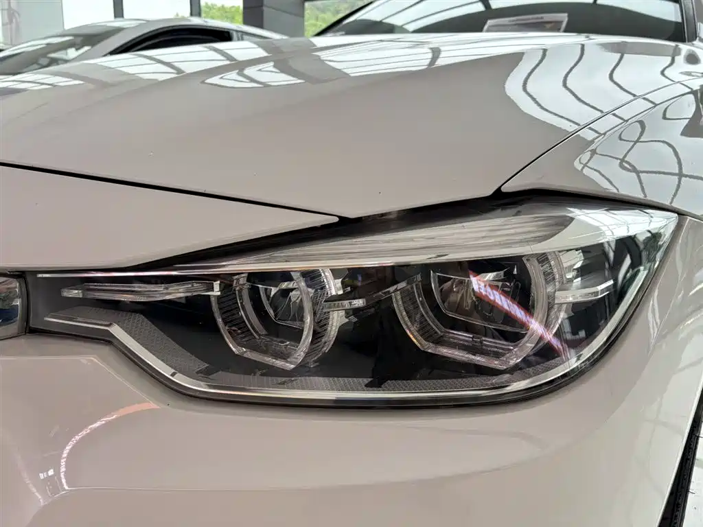 BMW BMW 3 Series 2018 320i M Sport Package 2018 - thumbnail 7