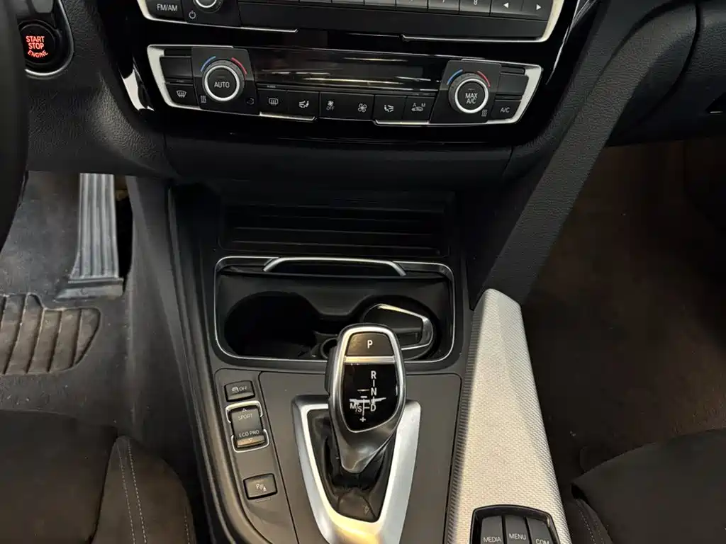 BMW BMW 3 Series 2018 320i M Sport Package 2018 - thumbnail 11
