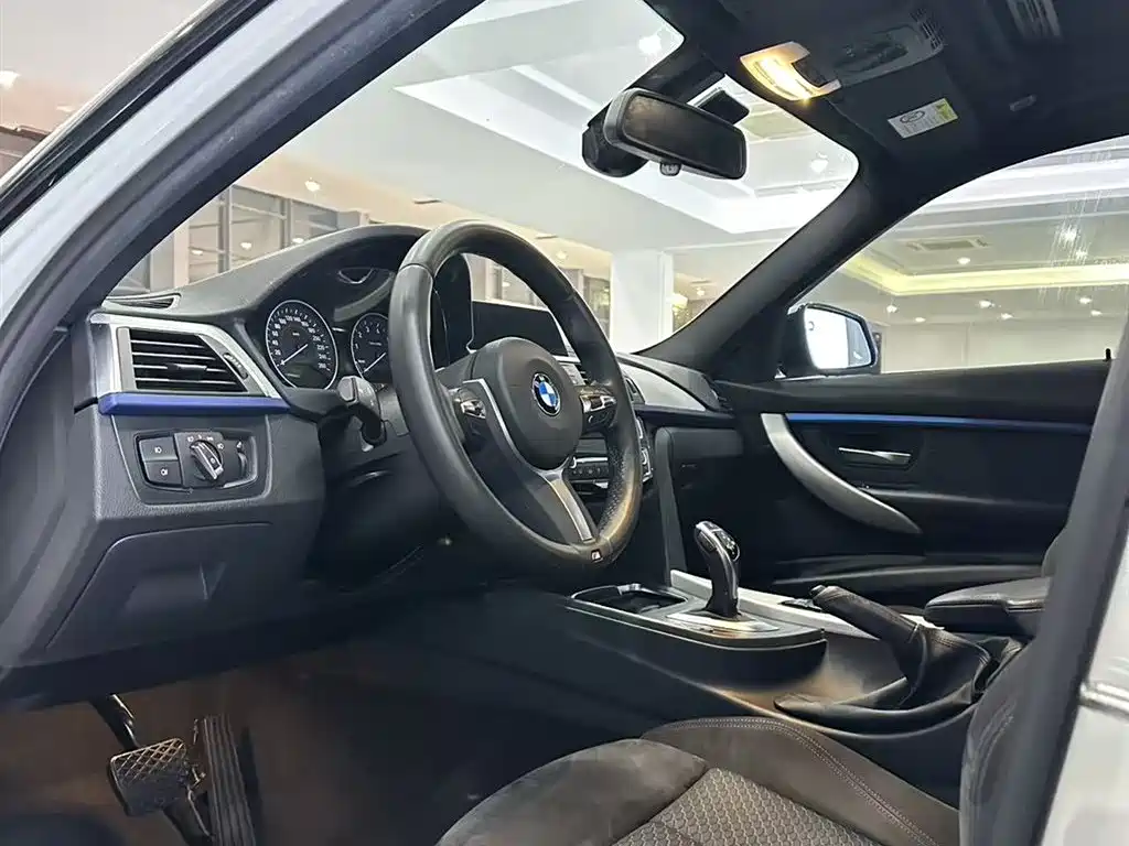 BMW BMW 3 Series 2018 320i M Sport Package 2018 - thumbnail 12