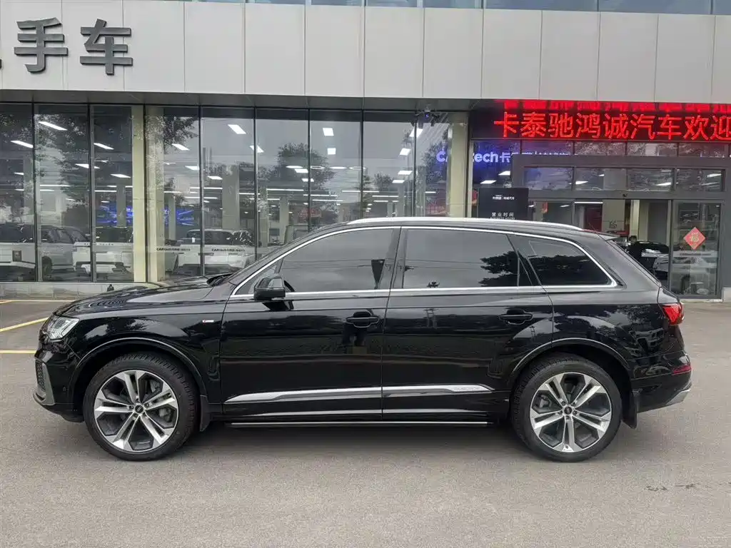 Audi Audi Q7 2021 55 TFSI quattro S line 2021 - thumbnail 6