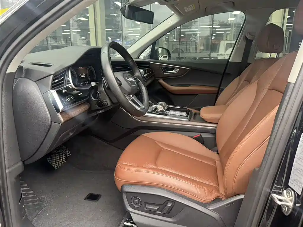 Audi Audi Q7 2021 55 TFSI quattro S line 2021 - thumbnail 8