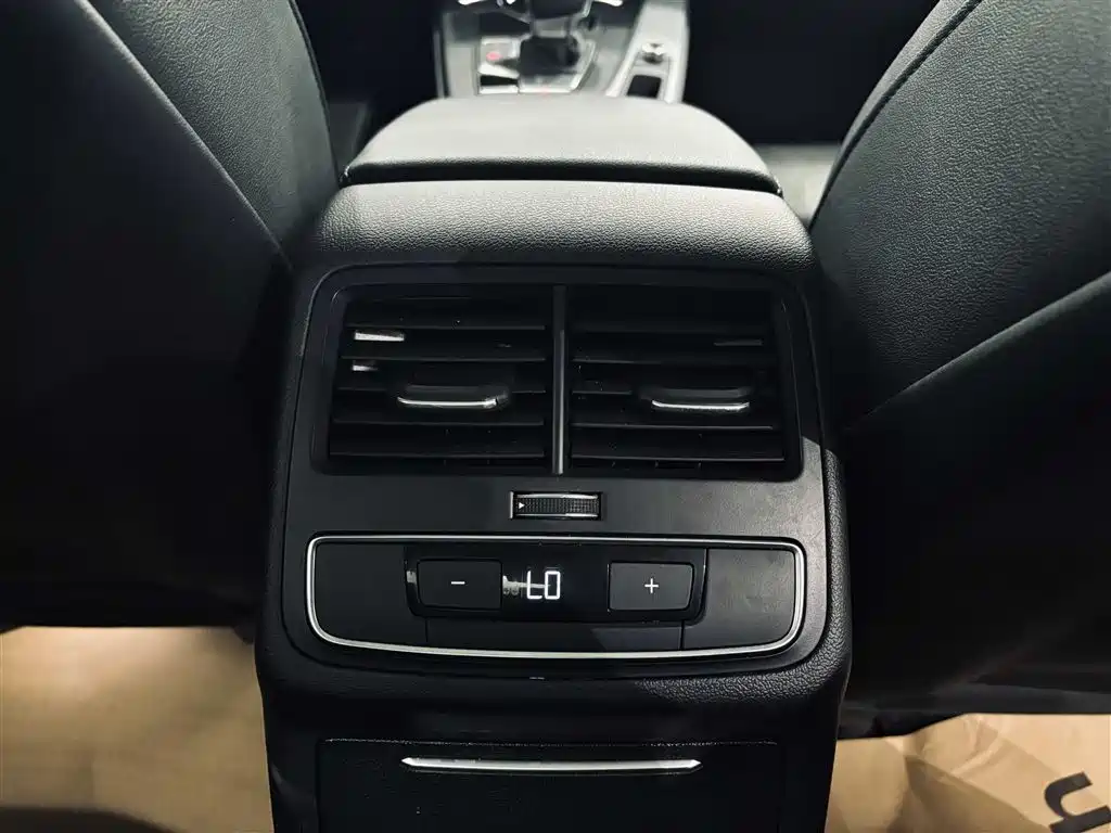 Audi Audi A4L 2022 40 TFSI Fashion Dynamic 2021 - thumbnail 23