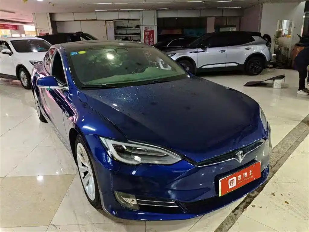 Tesla Tesla Model S 75D Standard Range Plus 2018 - thumbnail 3