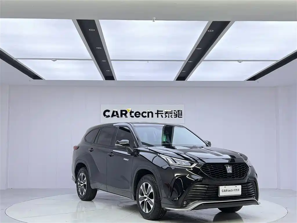 Toyota Crown Kluger 2023 2.5L HEV AWD Elite Edition 2024 - thumbnail 2