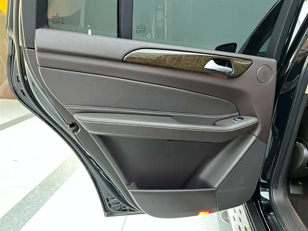 Mercedes-Benz Mercedes-Benz GLS 2018 Facelift GLS 400 4MATIC Dynamic 2018 - thumbnail 16