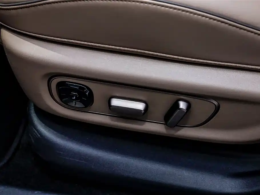 Li Auto Li Auto i6 2025 RWD Standard Edition 2025 - thumbnail 29