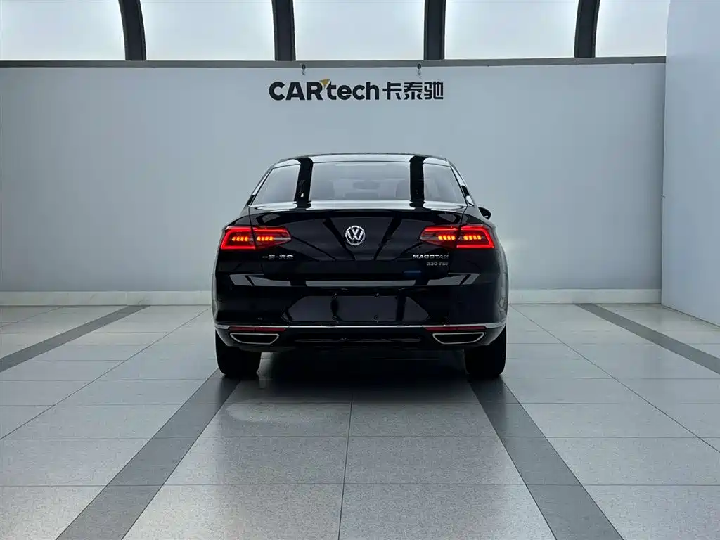 Volkswagen Magotan 2018 Facelift 330TSI DSG Luxury 2019 - thumbnail 3