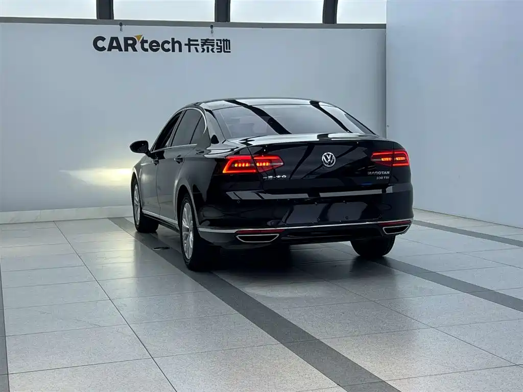 Volkswagen Magotan 2018 Facelift 330TSI DSG Luxury 2019 - thumbnail 12
