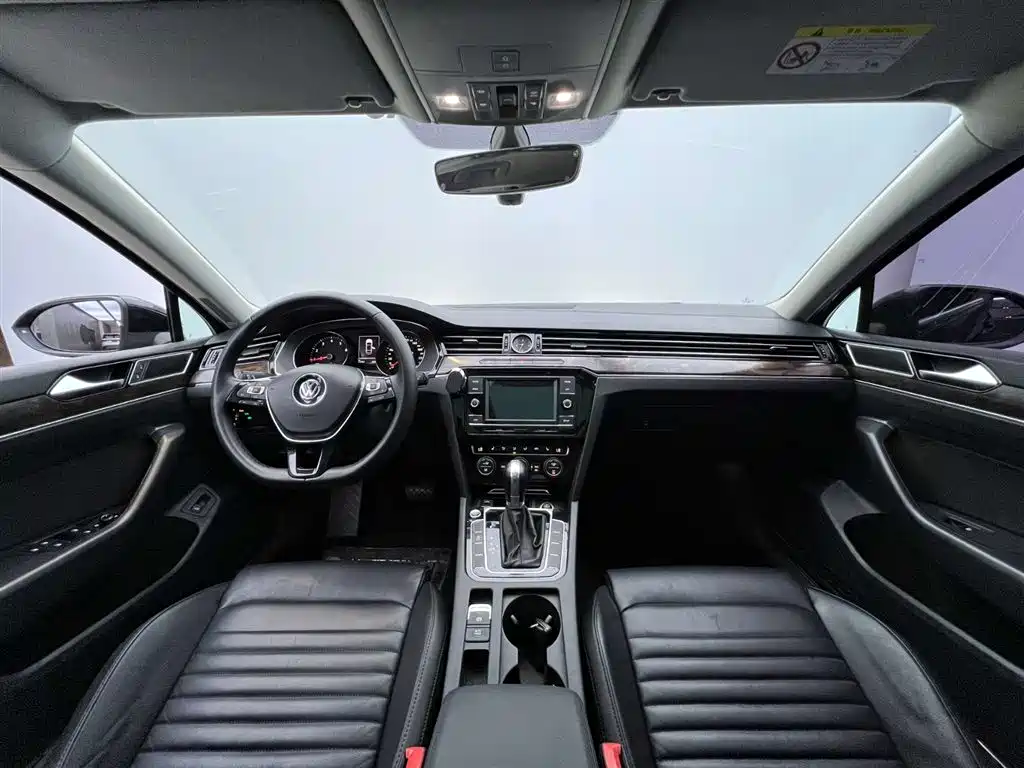 Volkswagen Magotan 2018 Facelift 330TSI DSG Luxury 2019 - thumbnail 13