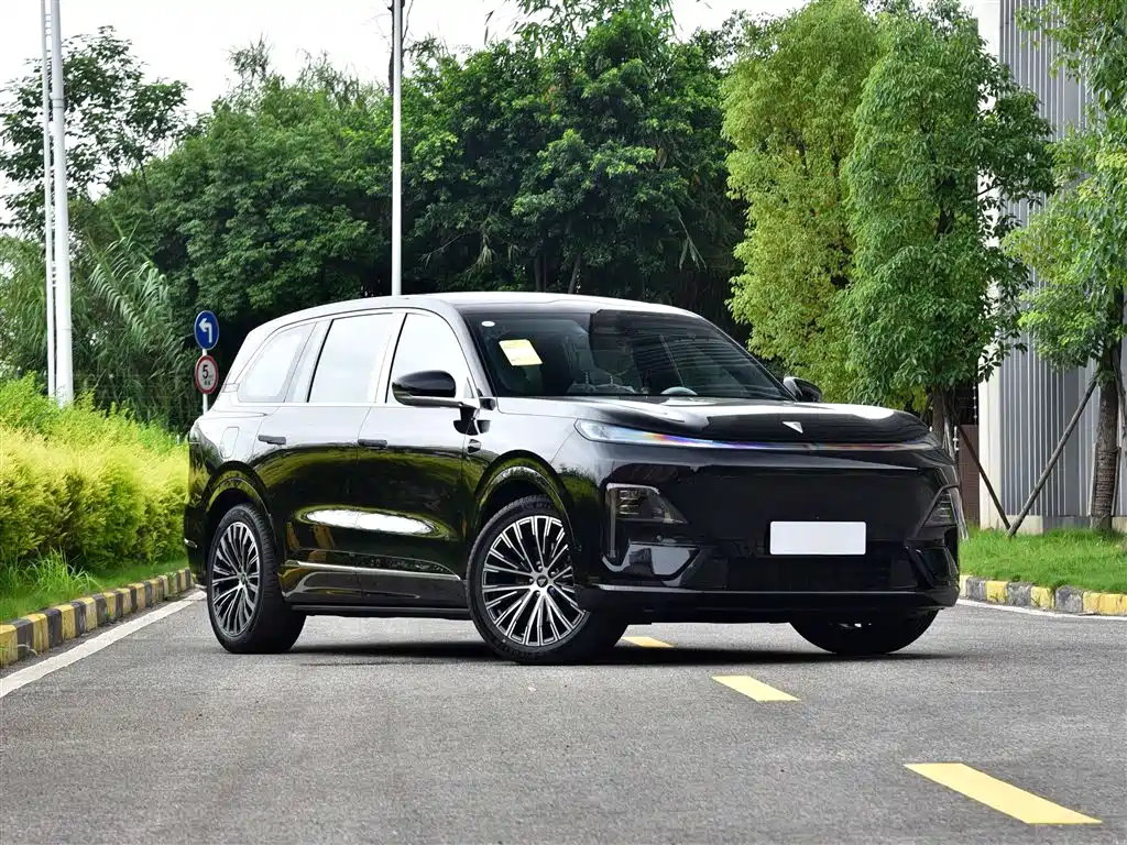 Deepal Auto Deepal S09 2025 RWD Ultra+ 2026 - thumbnail 2