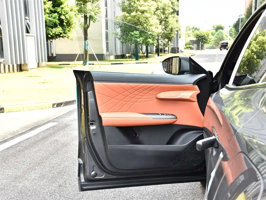 Deepal Auto Deepal S09 2025 RWD Ultra+ 2026 - thumbnail 15