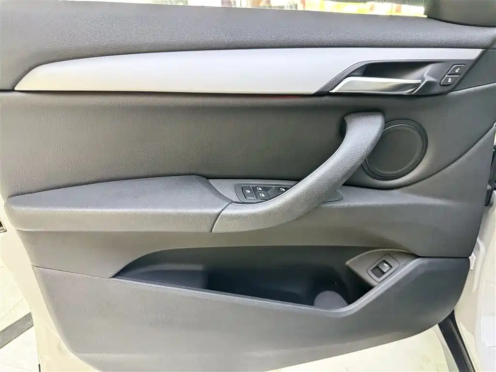 BMW BMW X1 2019 sDrive18Li Fashion Edition 2019 - thumbnail 19