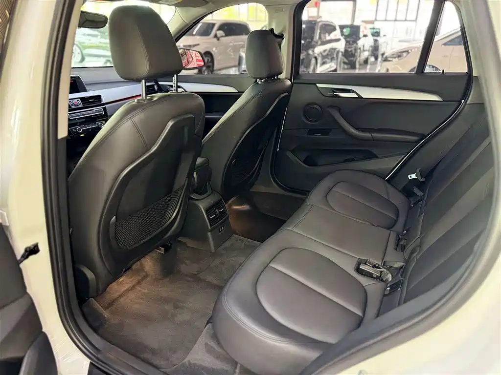 BMW BMW X1 2019 sDrive18Li Fashion Edition 2019 - thumbnail 25