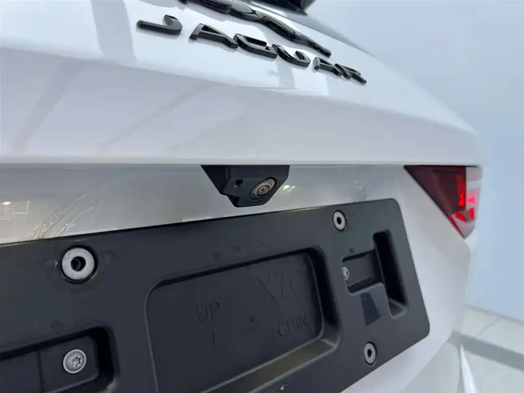 Jaguar Jaguar F-PACE 2024 P250 R-Dynamic SE 2023 - thumbnail 5