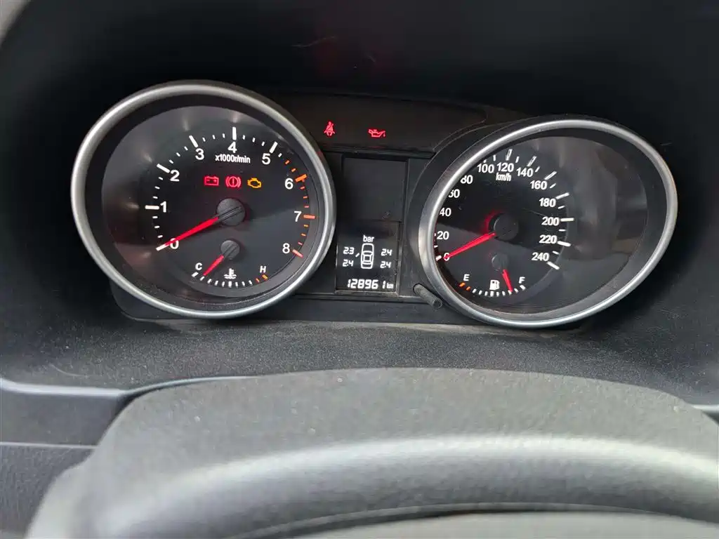 Haval Haval H6 2013 Upgraded Edition 1.5T Manual 4WD Premium 2013 - thumbnail 4