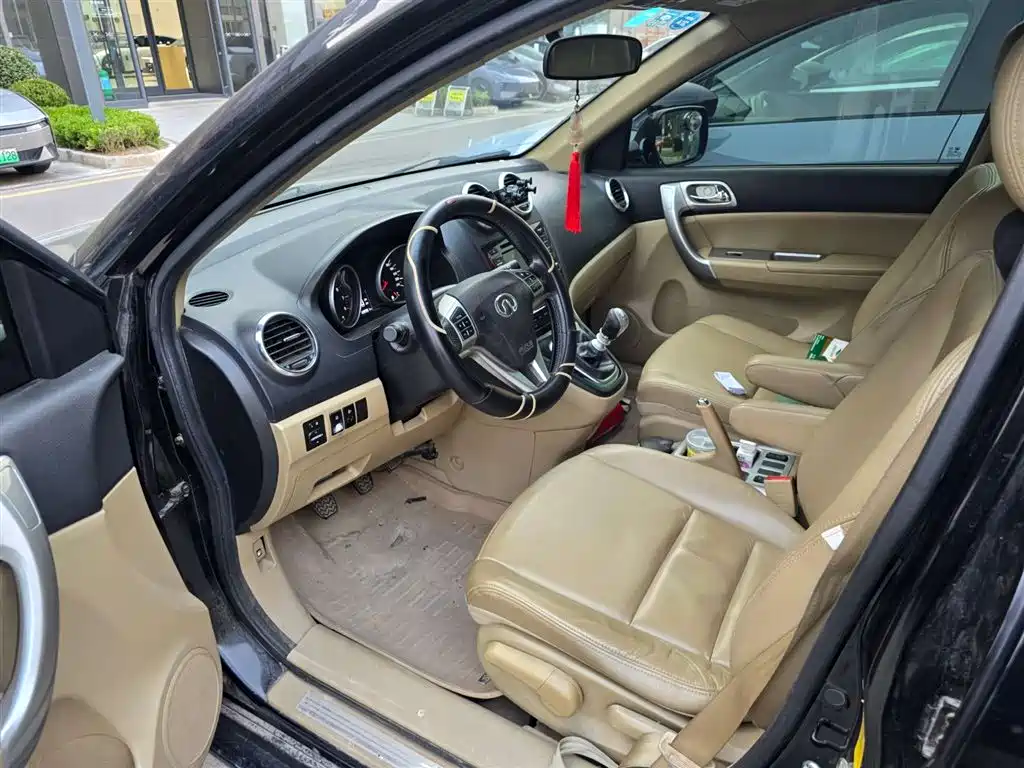 Haval Haval H6 2013 Upgraded Edition 1.5T Manual 4WD Premium 2013 - thumbnail 5