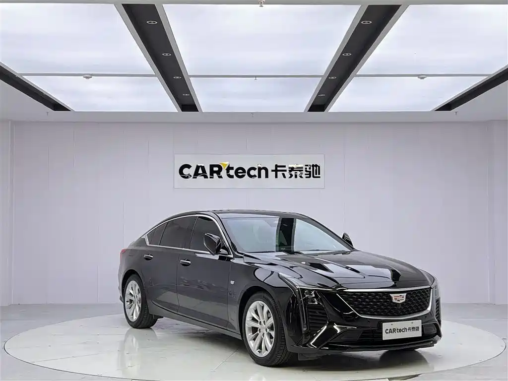 Cadillac Cadillac CT5 2024 28T Luxury Pro 2024 - thumbnail 3