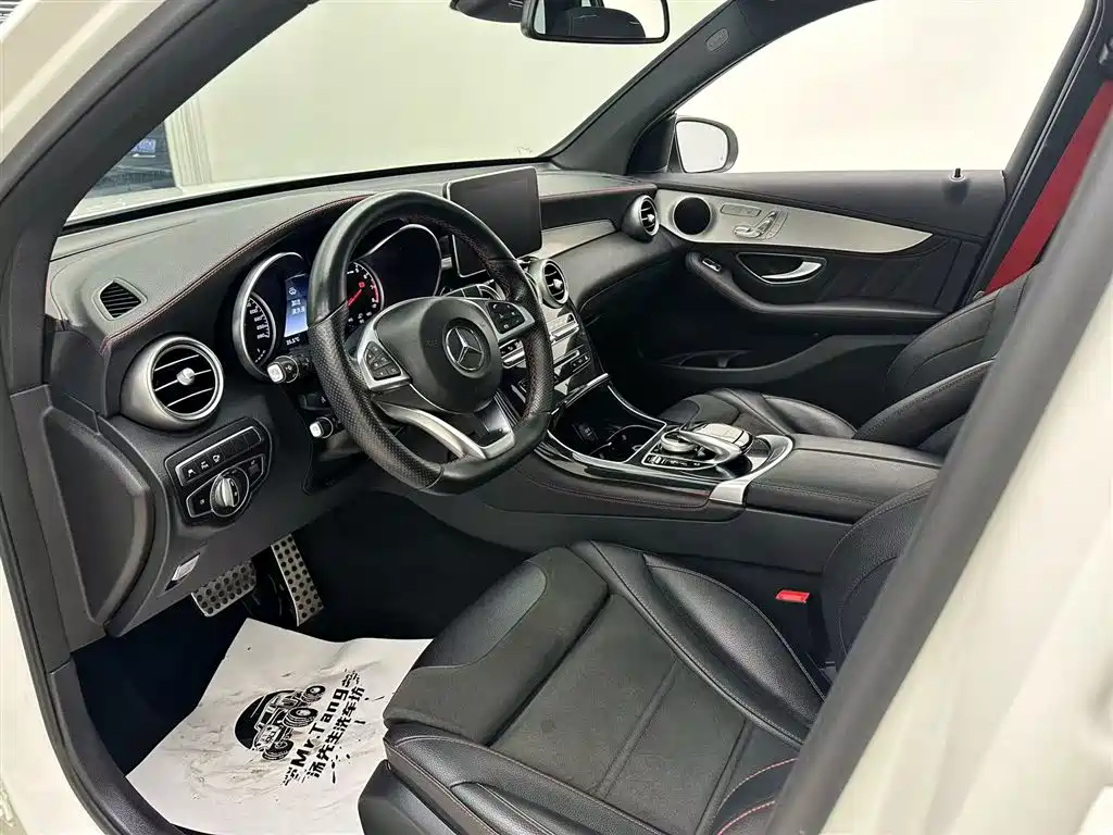 Mercedes-Benz 2017 Mercedes-AMG GLC 43 4MATIC 2018 - thumbnail 14