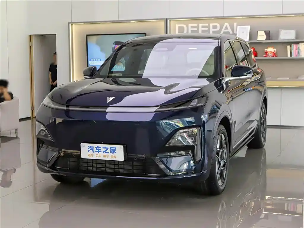 Deepal Deepal S09 2025 RWD Ultra+ 2026 - thumbnail 2