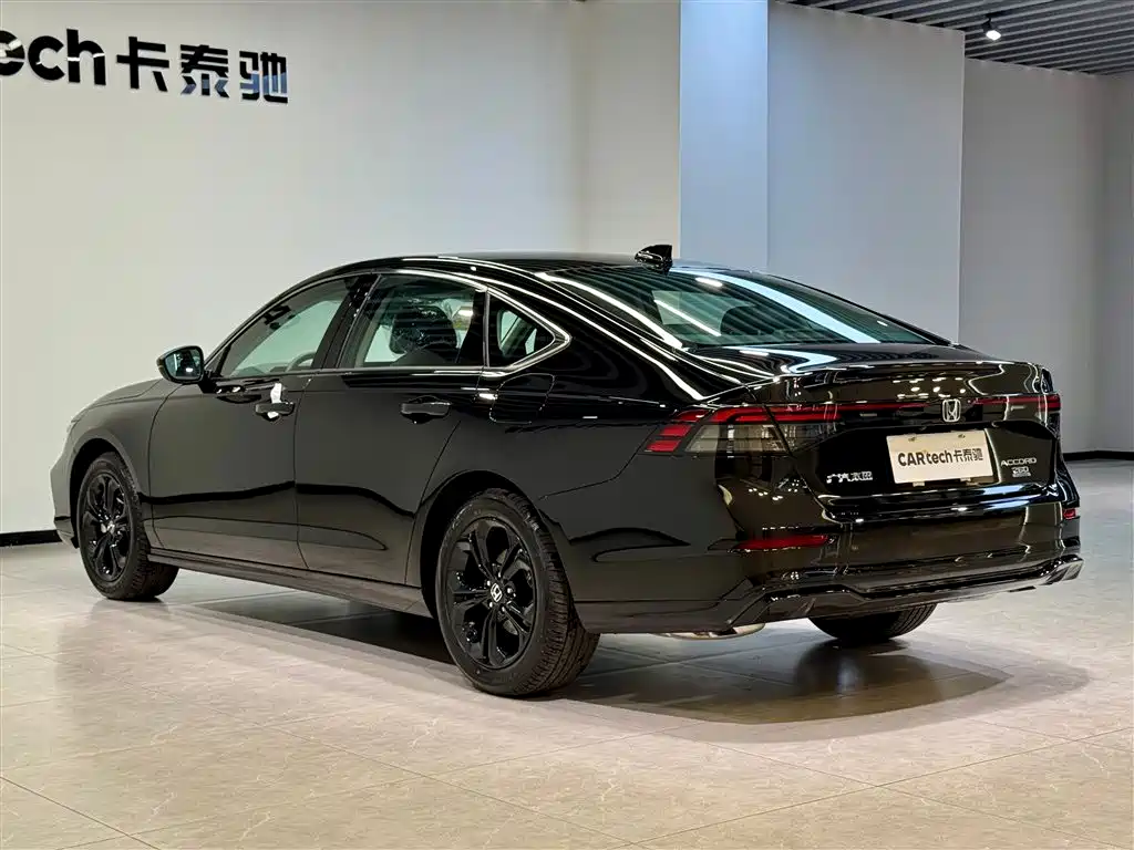 Honda 2025 Honda Accord Sport Series 260TURBO Luxury Edition 2026 - thumbnail 7