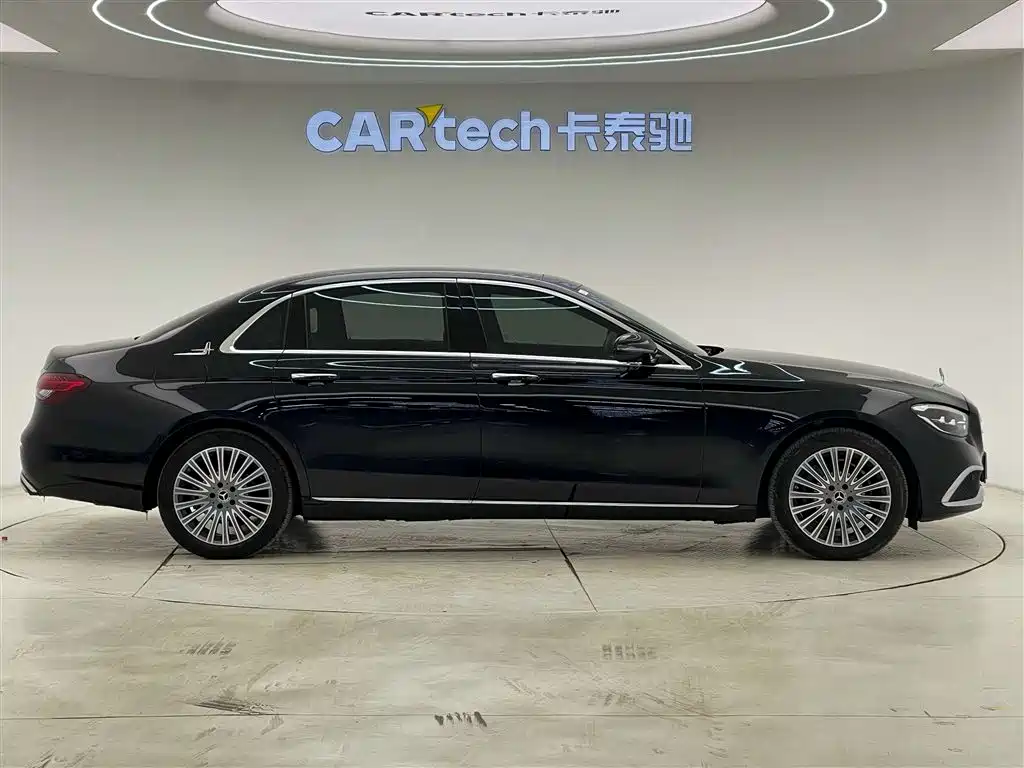 Mercedes-Benz Mercedes-Benz E 300 L Luxury 2022 - thumbnail 4