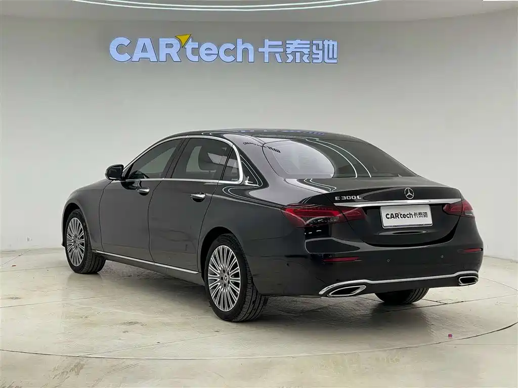 Mercedes-Benz Mercedes-Benz E 300 L Luxury 2022 - thumbnail 7