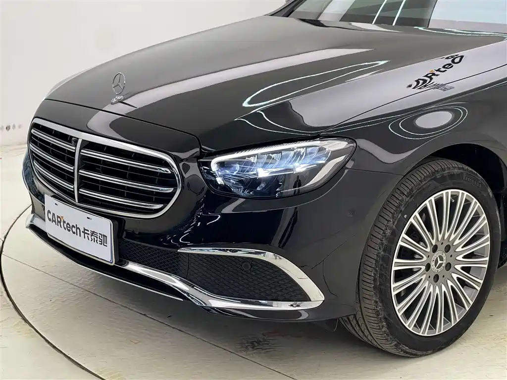 Mercedes-Benz Mercedes-Benz E 300 L Luxury 2022 - thumbnail 10