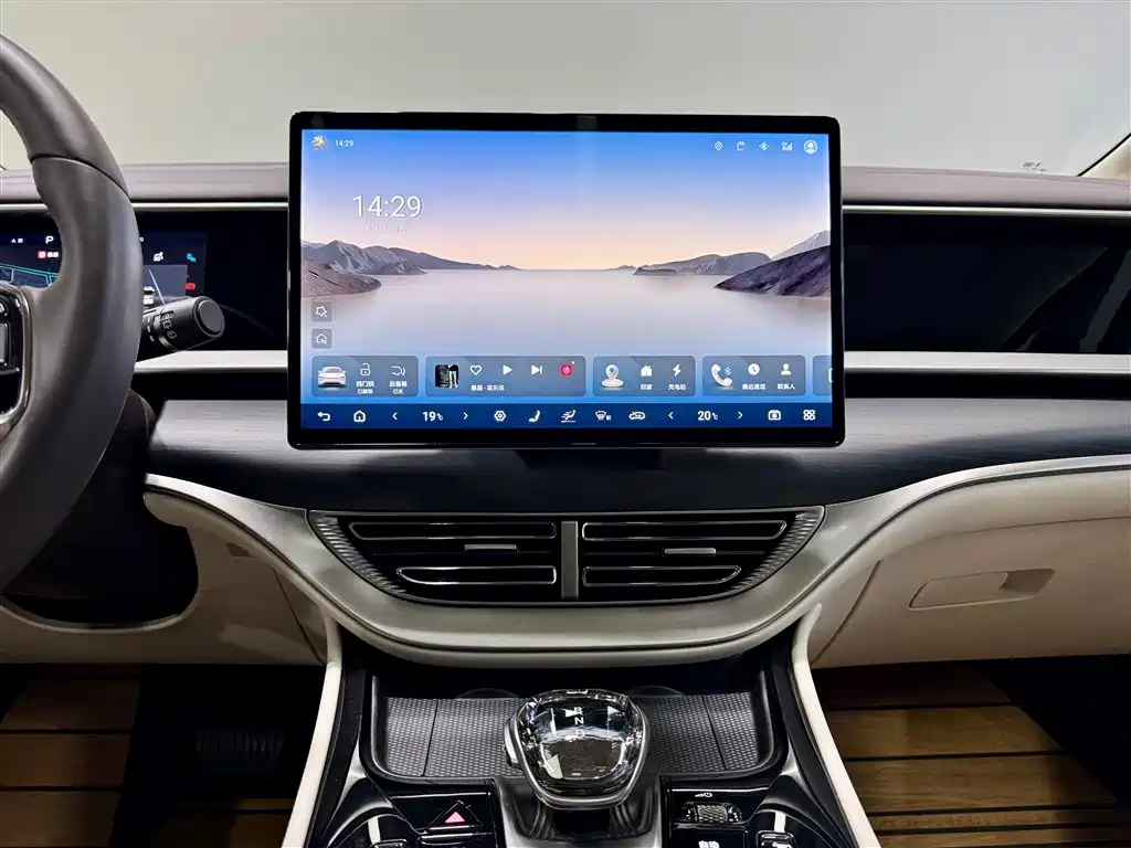 Denza Denza D9 2024 DM-i 980 AWD Zunjong Edition 2024 - thumbnail 29